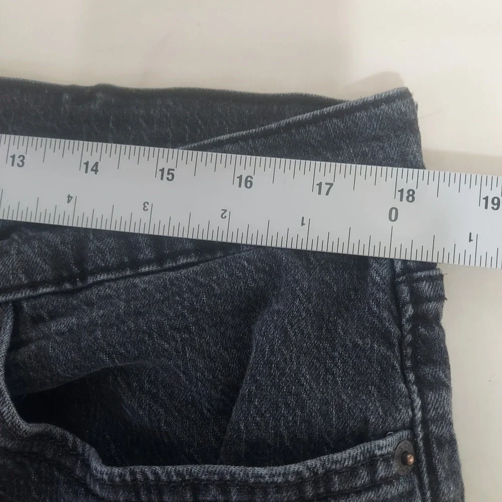 Levi Strauss 541 Athletic Fit Jeans Men's Dark Wash Size 38x30 Distressed Read!‎
